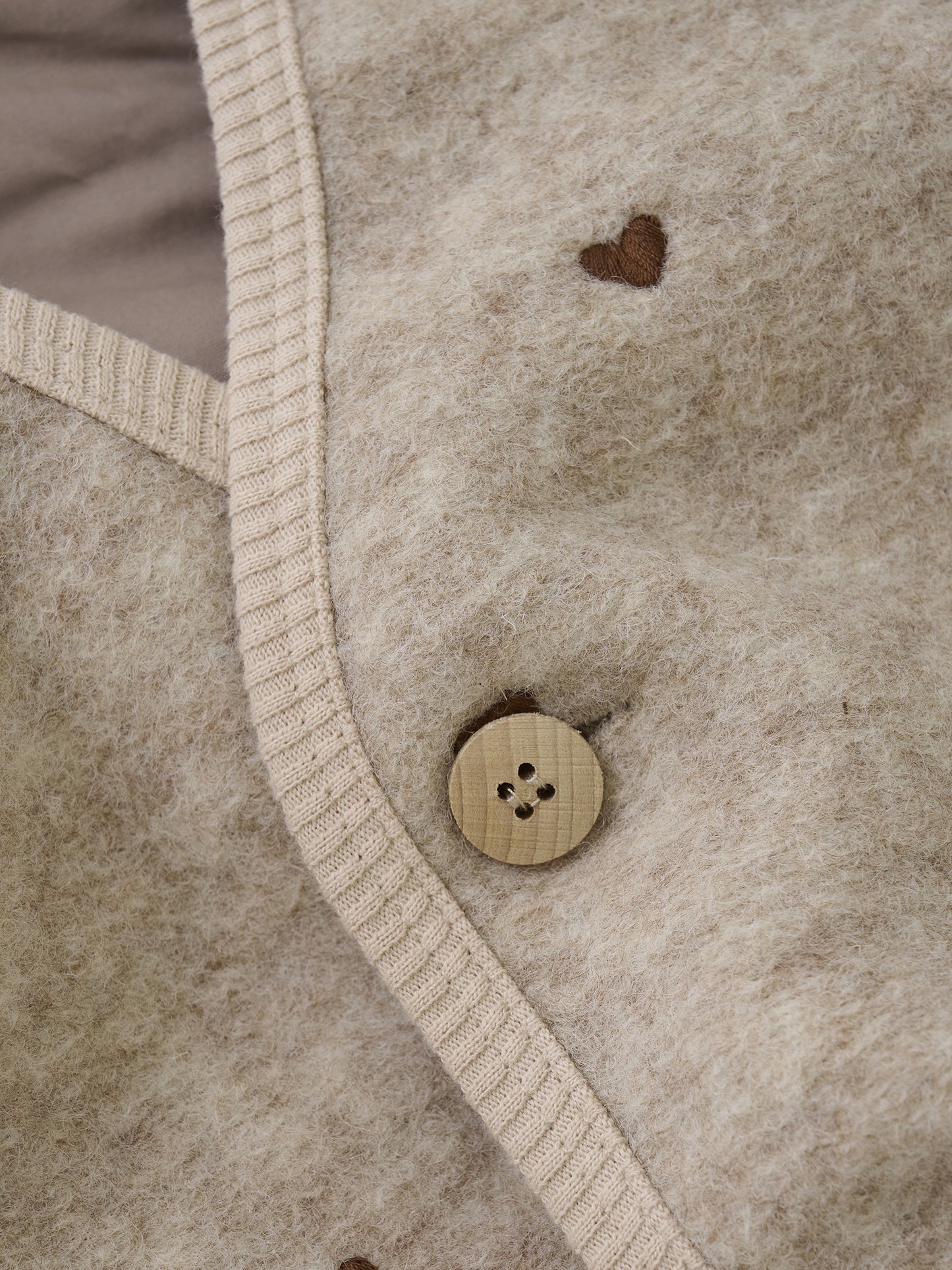 Meriinovillane vest