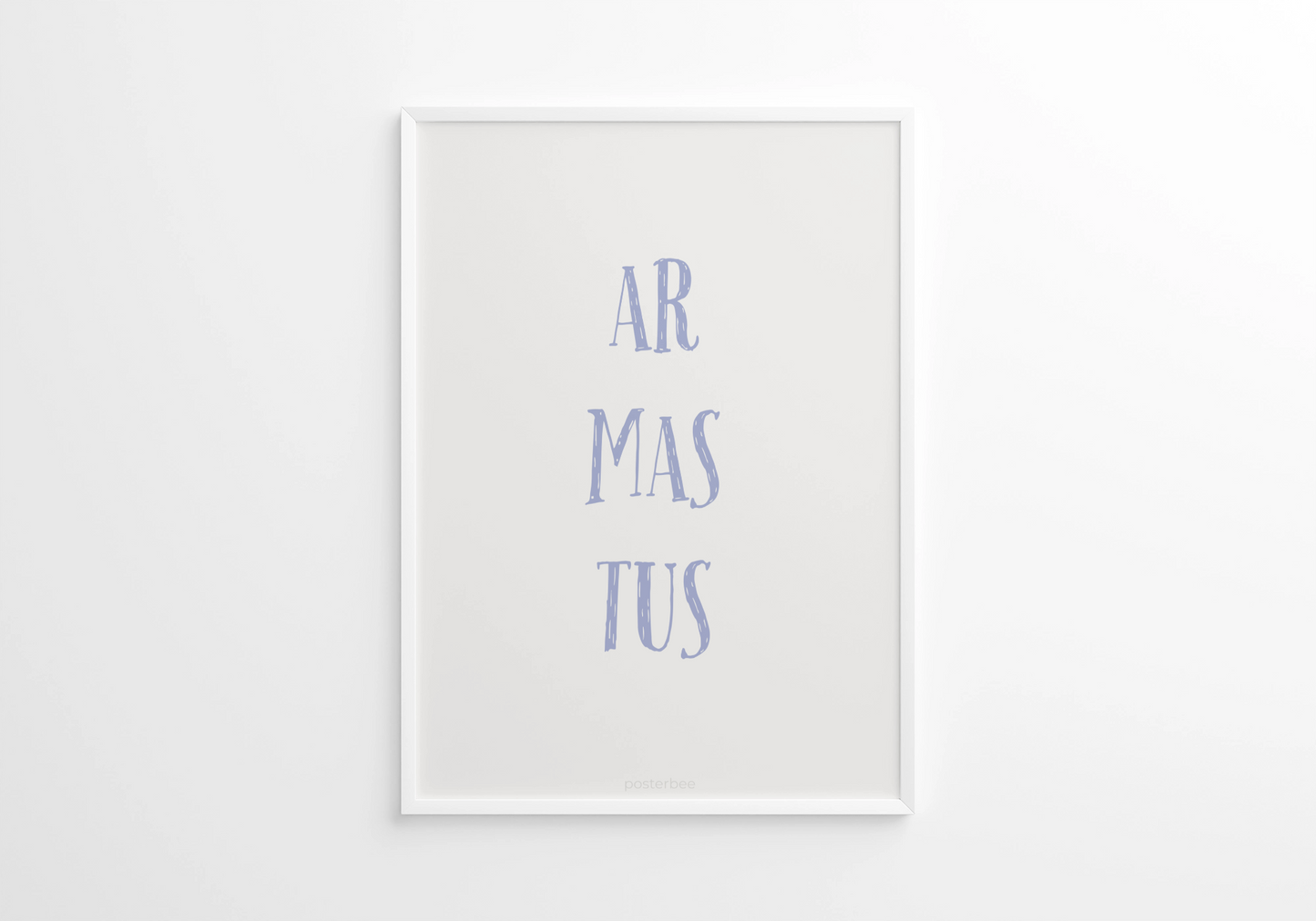 Minimalistlik poster teksti “ARMASTUS” lastetoa seinal – Emma & Roosi